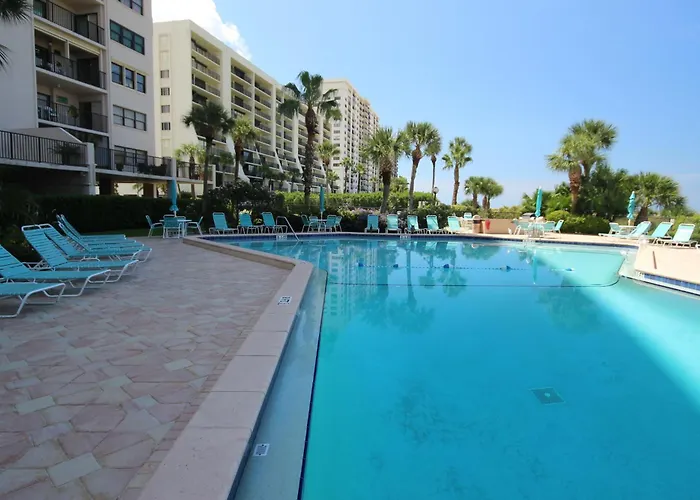 Beachfront With Shared Pool And Tennis Courts Apartment Clearwater Beach
