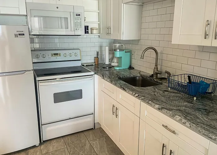 Apartment Beachfront With Shared Pool And Tennis Courts Clearwater Beach